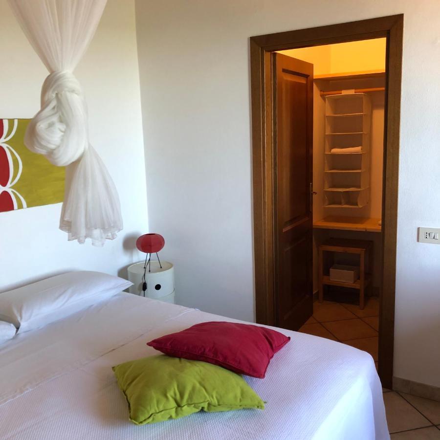 Anitta Guesthouse Кастането Кардучи Екстериор снимка