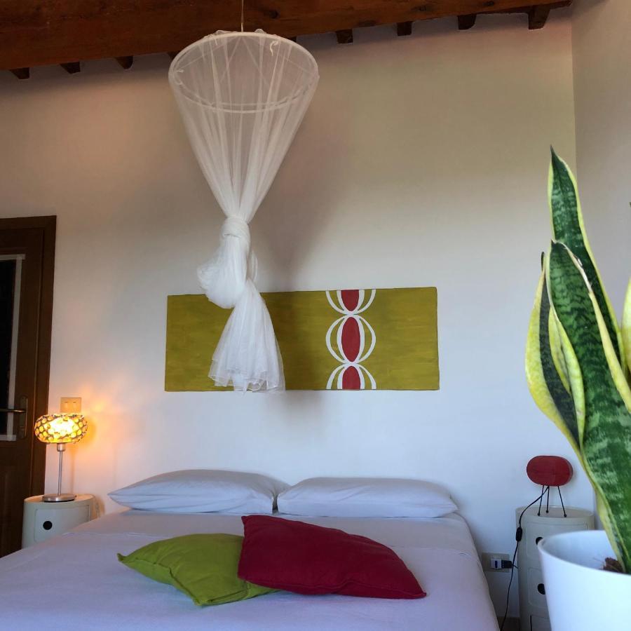 Anitta Guesthouse Кастането Кардучи Екстериор снимка